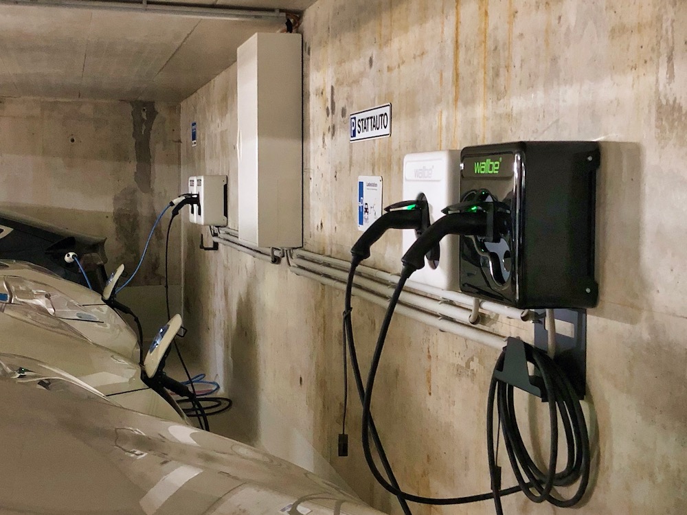Wallboxen in einer Tiefgarage